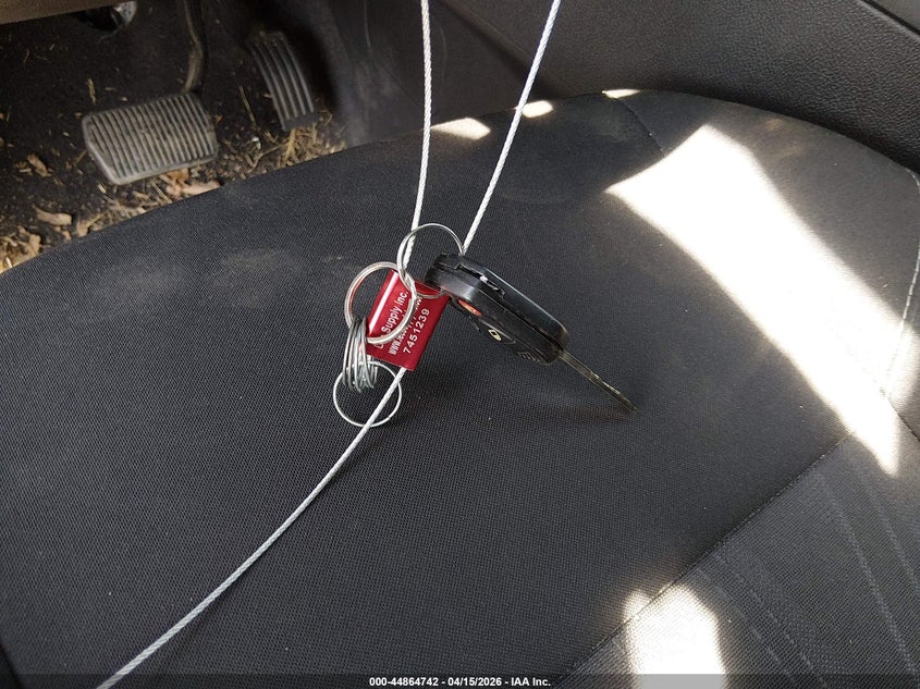 2017 Ford Focus Se VIN: 1FADP3K28HL331647 Lot: 44864742