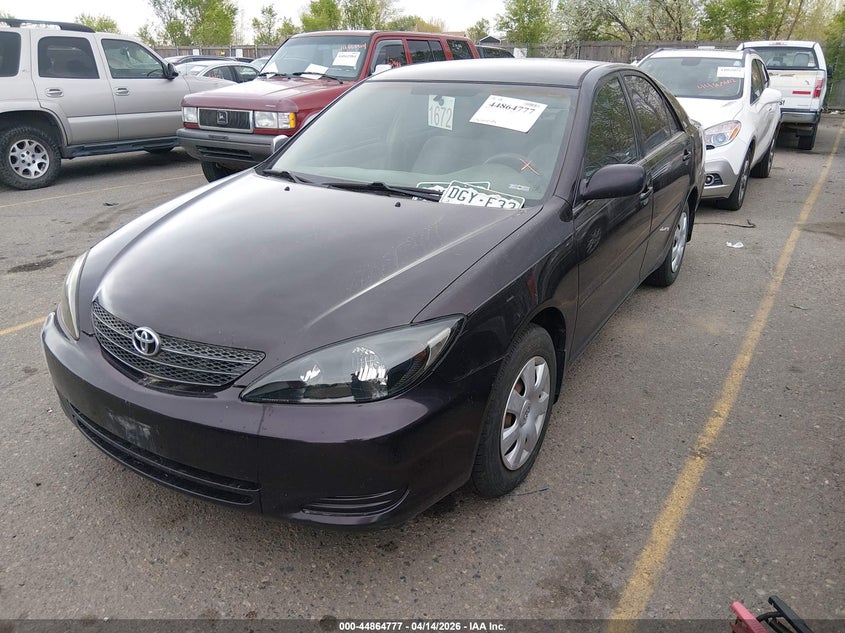 2004 Toyota Camry Le