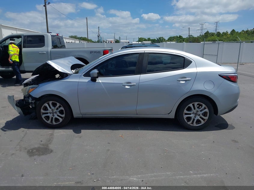 2017 Toyota Yaris Ia VIN: 3MYDLBYV6HY193083 Lot: 44864805