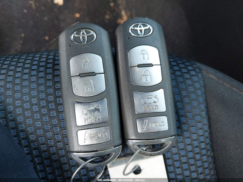 2017 Toyota Yaris Ia VIN: 3MYDLBYV6HY193083 Lot: 44864805