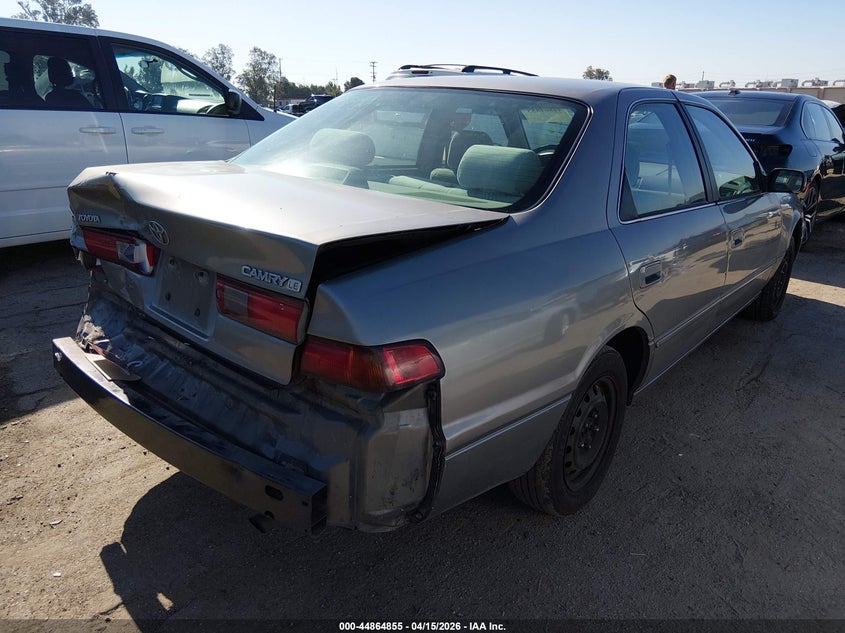 1999 Toyota Camry Le