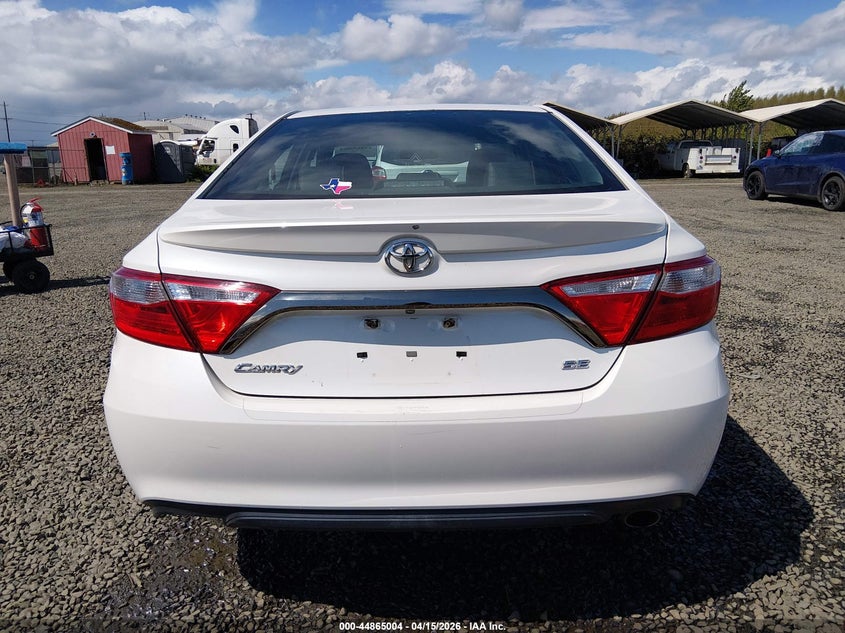 2015 Toyota Camry Se VIN: 4T1BF1FK1FU075163 Lot: 44865004