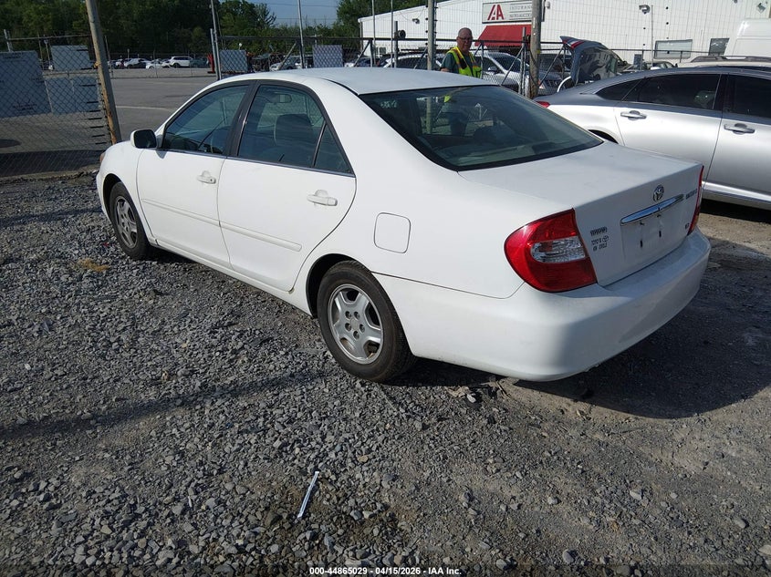 2003 Toyota Camry Le V6