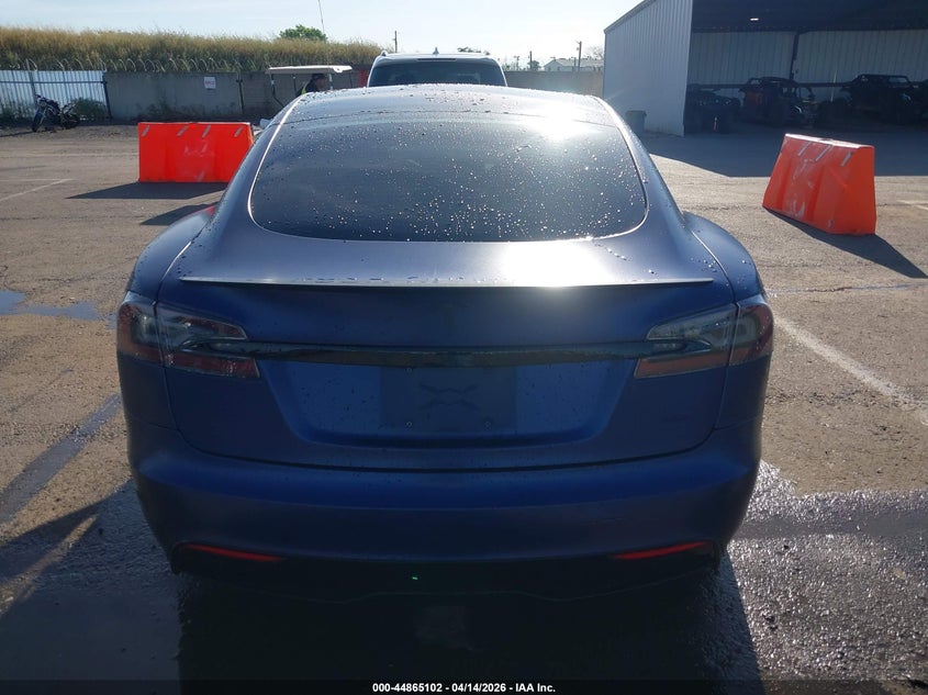 5YJSA1E61MF447078 2021 Tesla Model s Plaid Tri Motor All-Wheel Drive blue