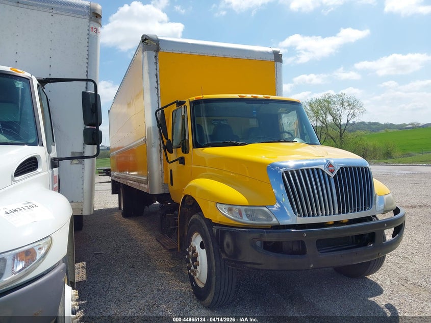 2018 INTERNATIONAL DURASTAR 4300