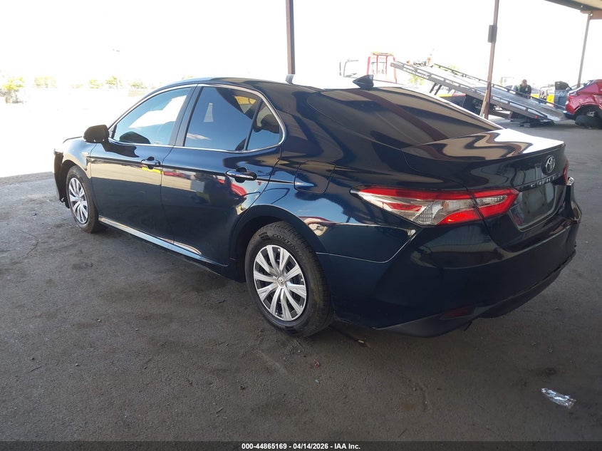 2020 Toyota Camry Le Hybrid