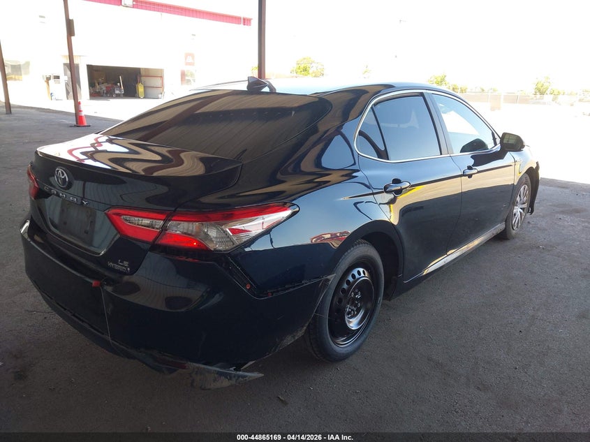 2020 Toyota Camry Le Hybrid