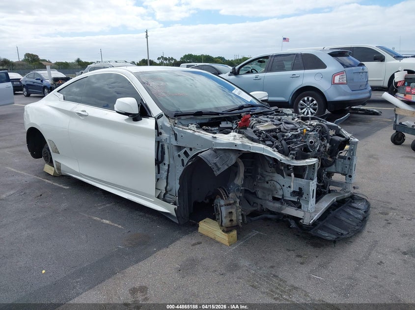 2018 INFINITI Q60 3.0T LUXE
