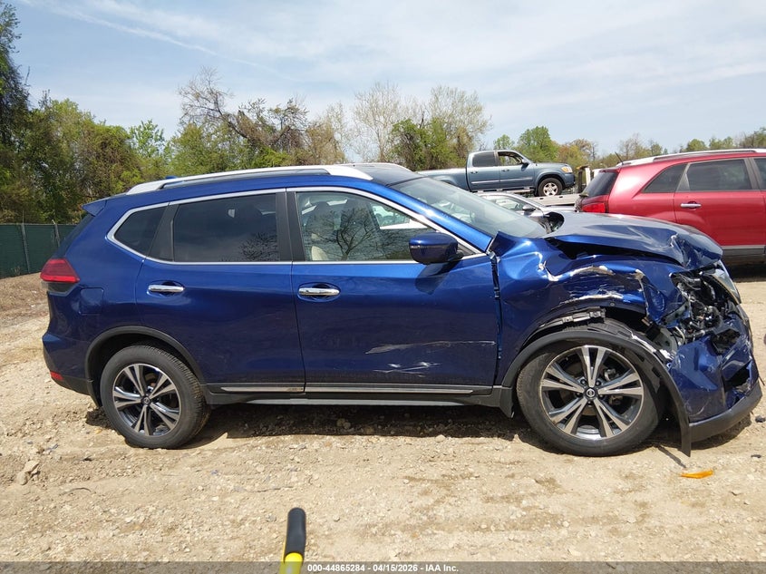 2017 Nissan Rogue Sl VIN: JN8AT2MV1HW019702 Lot: 44865284