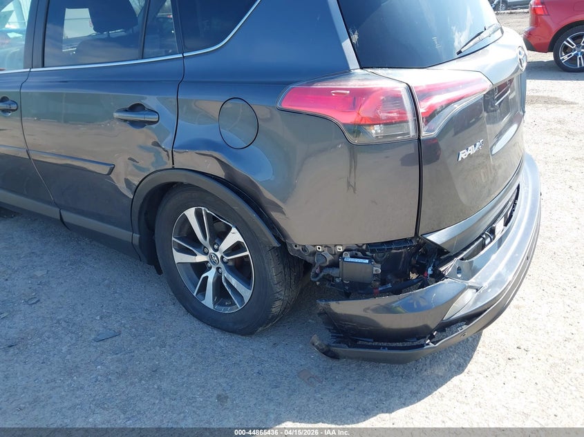 2017 Toyota Rav4 Xle VIN: JTMRFREV0HJ112737 Lot: 44865436