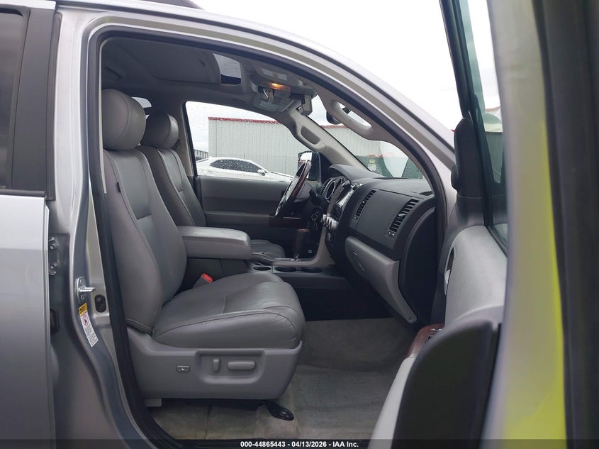 2011 Toyota Sequoia Platinum 5.7L V8