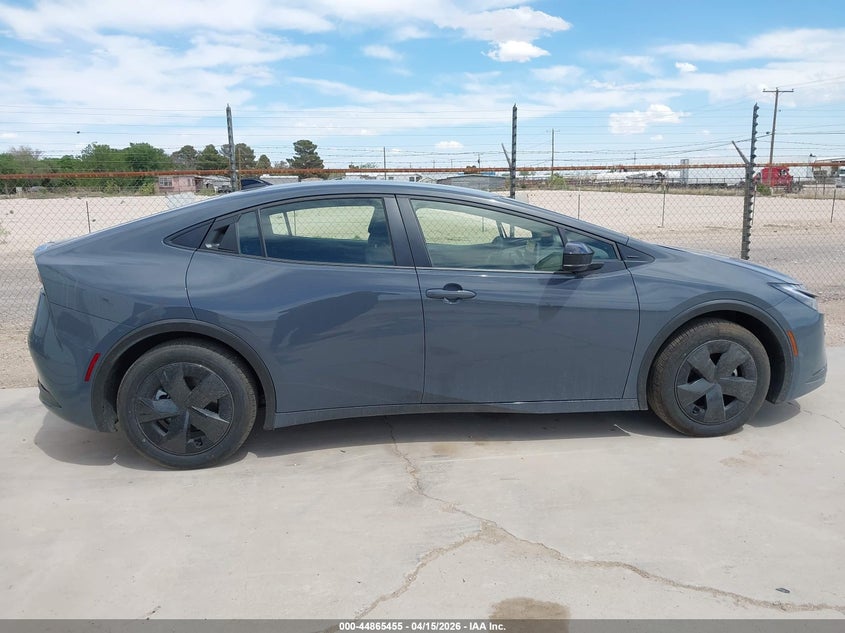 2026 Toyota Prius Le VIN: JTDACAAU0T3074685 Lot: 44865455