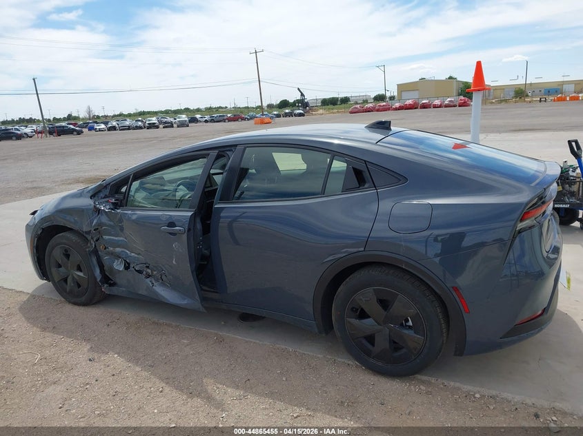 2026 Toyota Prius Le VIN: JTDACAAU0T3074685 Lot: 44865455