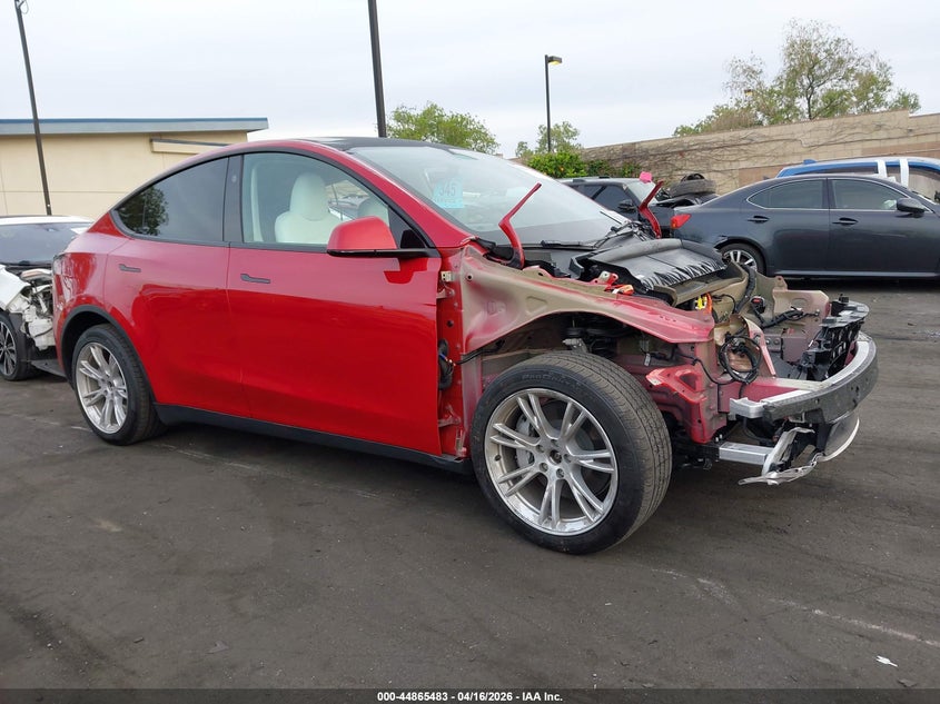 2023 Tesla Model y Awd/Long Range Dual Motor All-Wheel Drive red Lot 111044865483 Vin 7SAYGDEE8PF875030