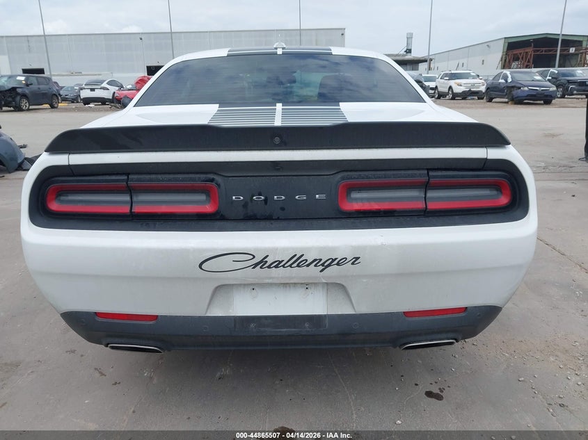 2018 Dodge Challenger Sxt Plus VIN: 2C3CDZAG9JH333686 Lot: 44865507
