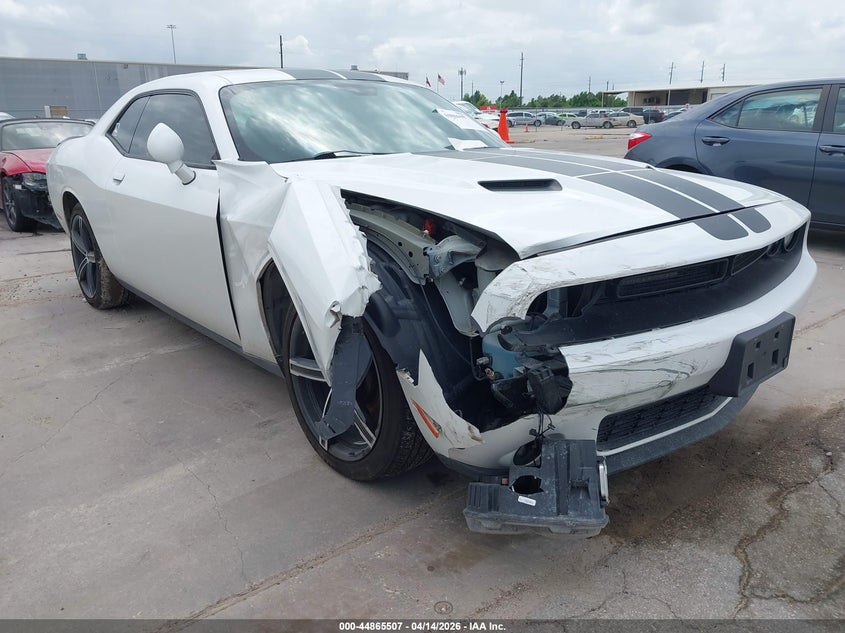 2018 Dodge Challenger Sxt Plus VIN: 2C3CDZAG9JH333686 Lot: 44865507