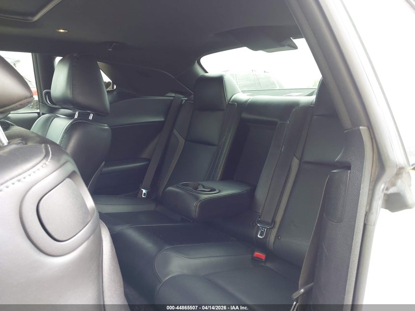 2018 Dodge Challenger Sxt Plus VIN: 2C3CDZAG9JH333686 Lot: 44865507