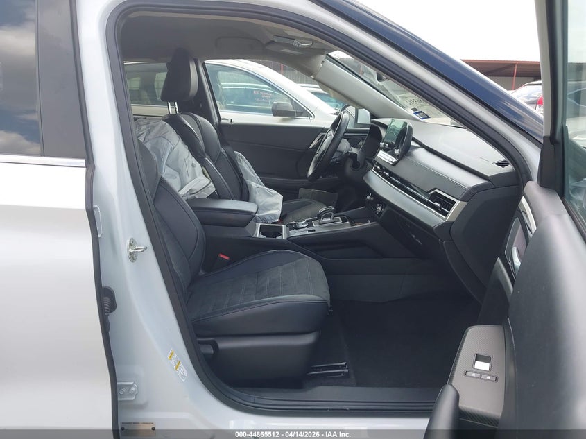 2024 Mitsubishi Outlander Se 2.5 2Wd/Se Black Edition S-Awc/Se Black Edition W/Pano Roof S-Awc