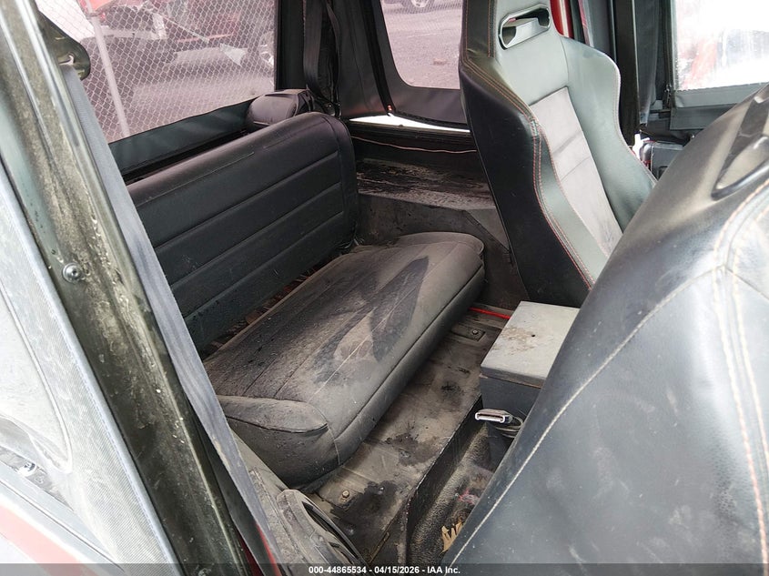 1994 Jeep Wrangler / Yj S VIN: 1J4FY19PXRP411798 Lot: 44865534