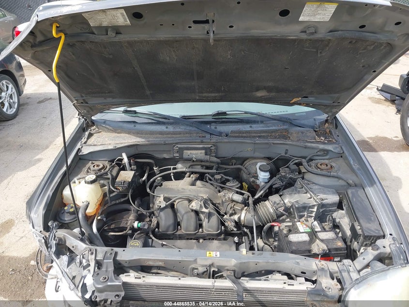 2003 Ford Escape Xls VIN: 1FMYU02103KB34167 Lot: 44865535