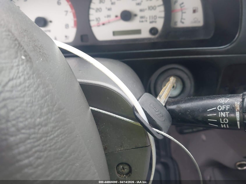 2001 Toyota Tacoma VIN: 5TEVL52N61Z795155 Lot: 44865595