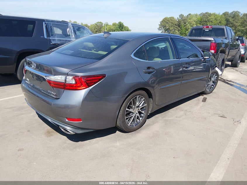 2016 LEXUS ES 350 auction photo 4