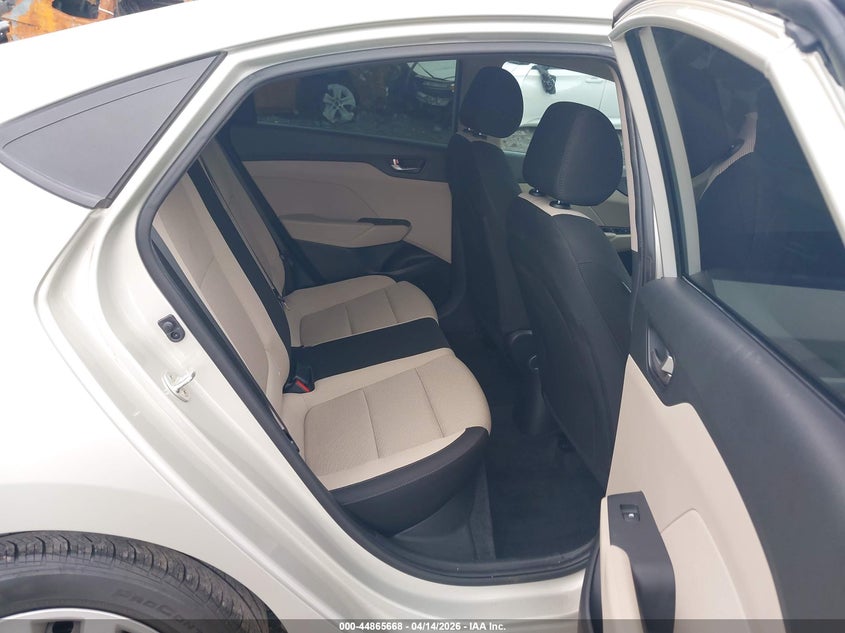 2019 Hyundai Accent 1.6 Se beige Lot 111044865668 Vin 3KPC24A31KE063688