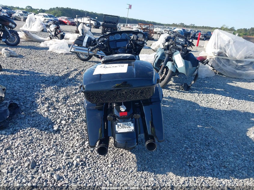 2018 Harley-Davidson Flhxs Street Glide Special VIN: 1HD1KRC11JB616608 Lot: 44865679