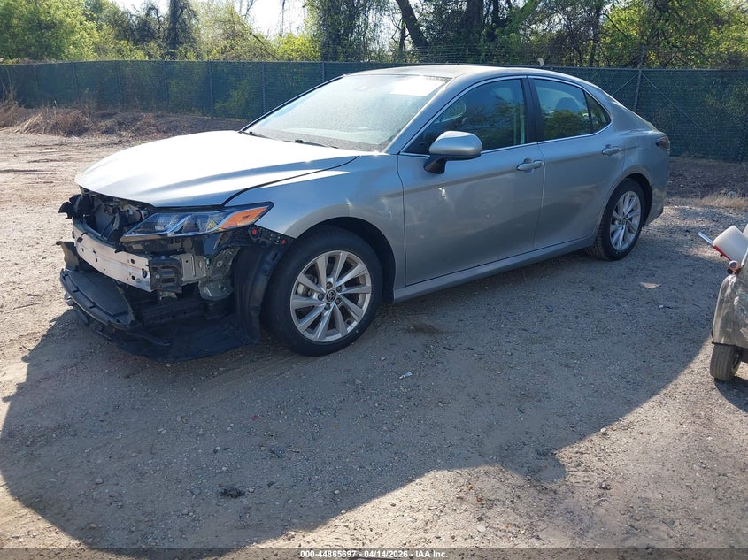 2021 Toyota Camry Le 4T1C11AK1MU458818 photo 1