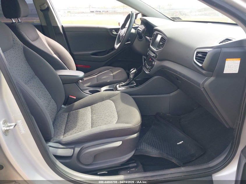 2017 Hyundai Ioniq Hybrid Blue