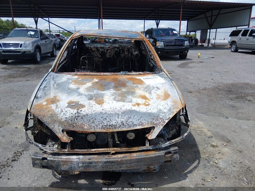 2003 Toyota Camry Le VIN: 4T1BE32K23U178561 Lot: 44865727