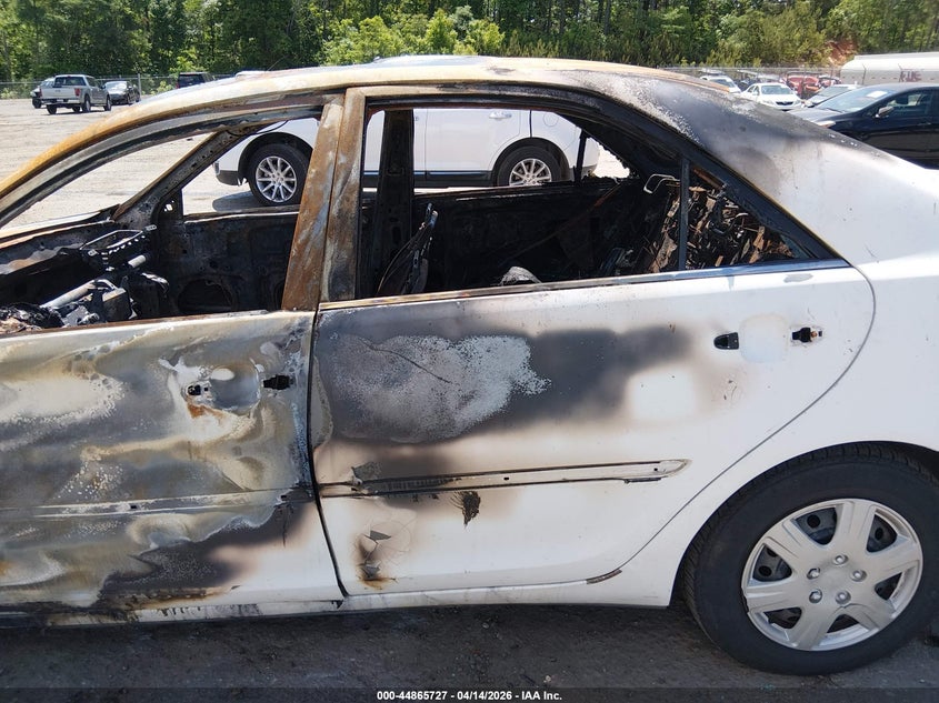 2003 Toyota Camry Le VIN: 4T1BE32K23U178561 Lot: 44865727