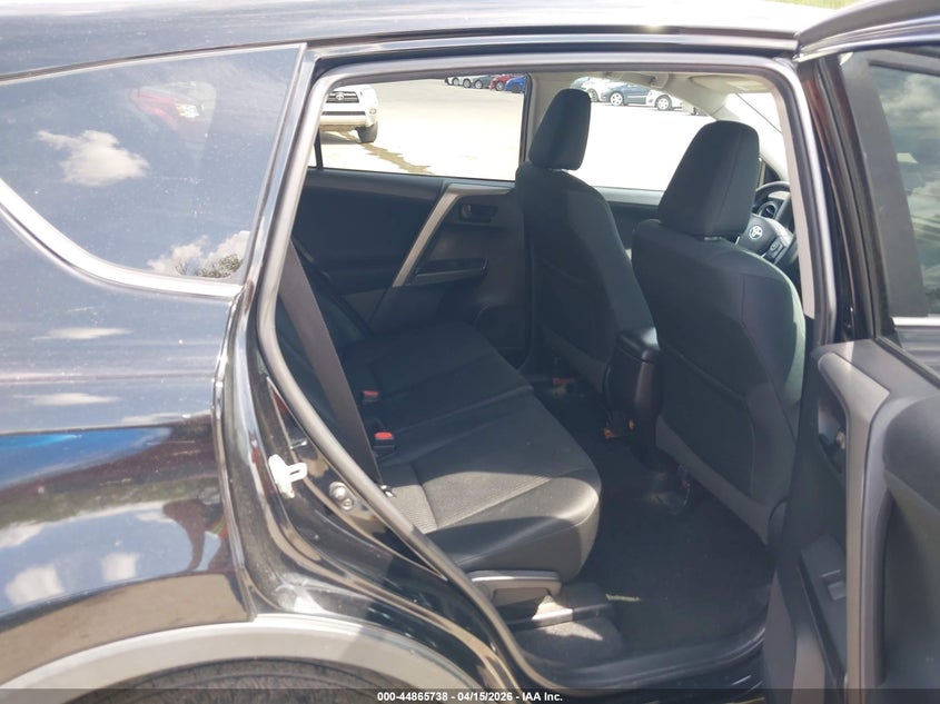 2018 Toyota Rav4 Le VIN: 2T3BFREVXJW753337 Lot: 44865738