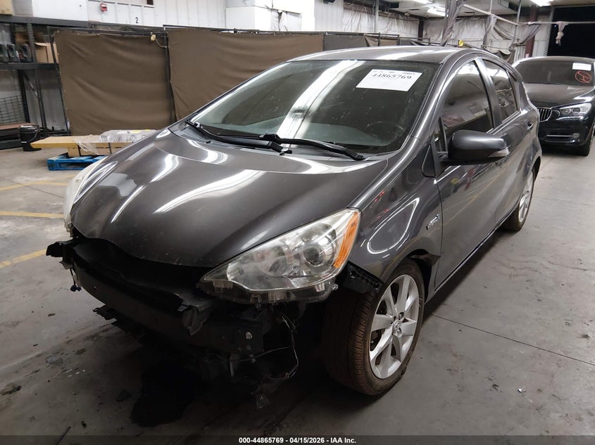 2013 Toyota Prius C Four JTDKDTB32D1041316 photo 1