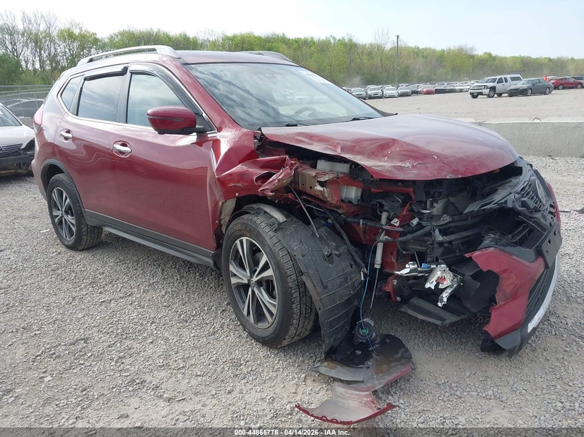2019 NISSAN ROGUE SV