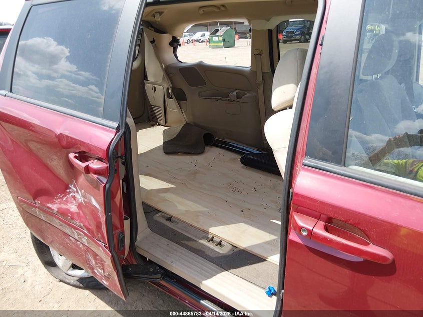 2008 Kia Sedona Lx VIN: KNDMB233X86247189 Lot: 44865783