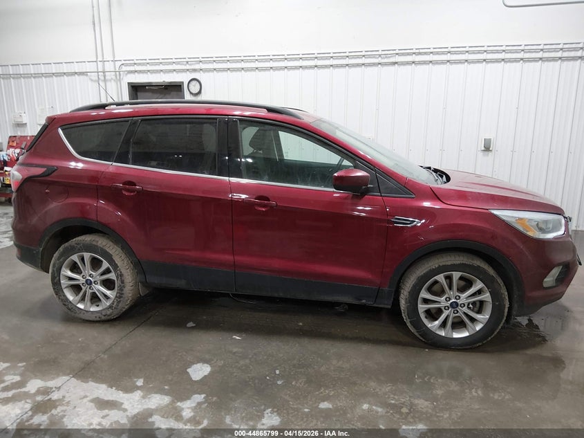2017 Ford Escape 2.0 Se red Lot 111044865799 Vin 1FMCU9G91HUC51961