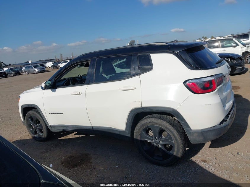 2018 Jeep Compass 2.4 Altitude Fwd white Lot 111044865806 Vin 3C4NJCBB8JT502861