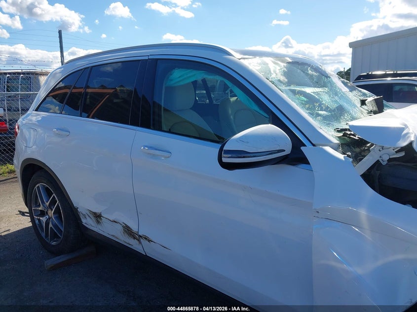2017 Mercedes-Benz Glc 300 4Matic VIN: WDC0G4KB1HF136187 Lot: 44865878
