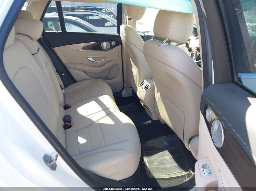 2017 Mercedes-Benz Glc 300 4Matic VIN: WDC0G4KB1HF136187 Lot: 44865878