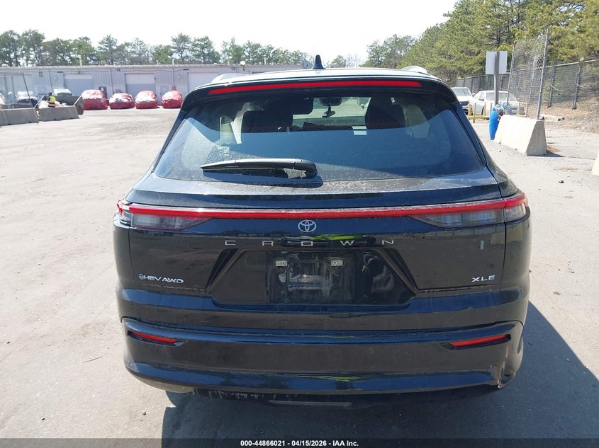 2025 Toyota Crown Signia Xle VIN: JTDACAAJXS3033405 Lot: 44866021