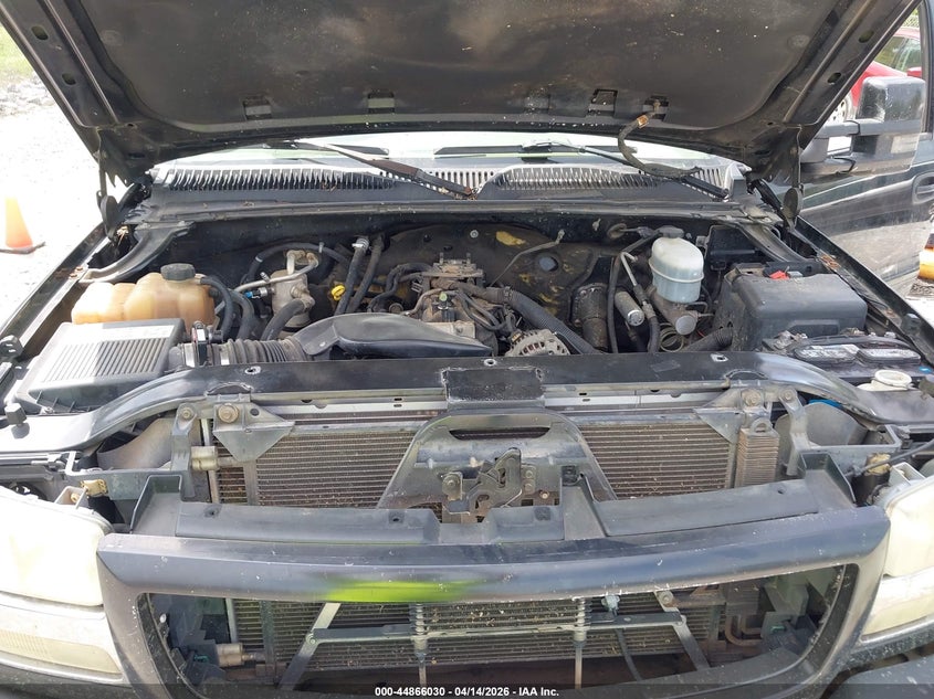 2004 GMC Sierra 2500Hd Slt VIN: 1GTHC23U94F193787 Lot: 44866030