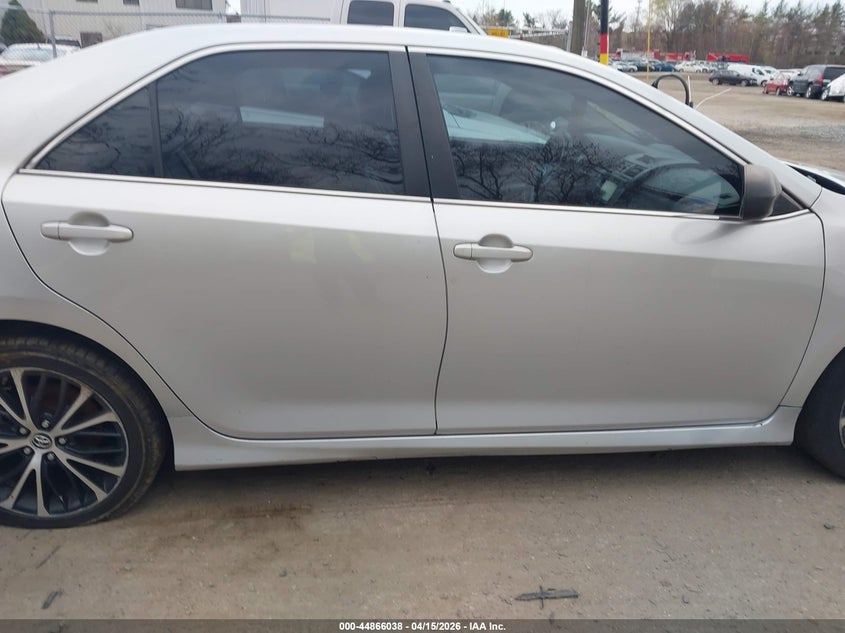 2014 Toyota Camry Se VIN: 4T1BF1FK0EU773147 Lot: 44866038