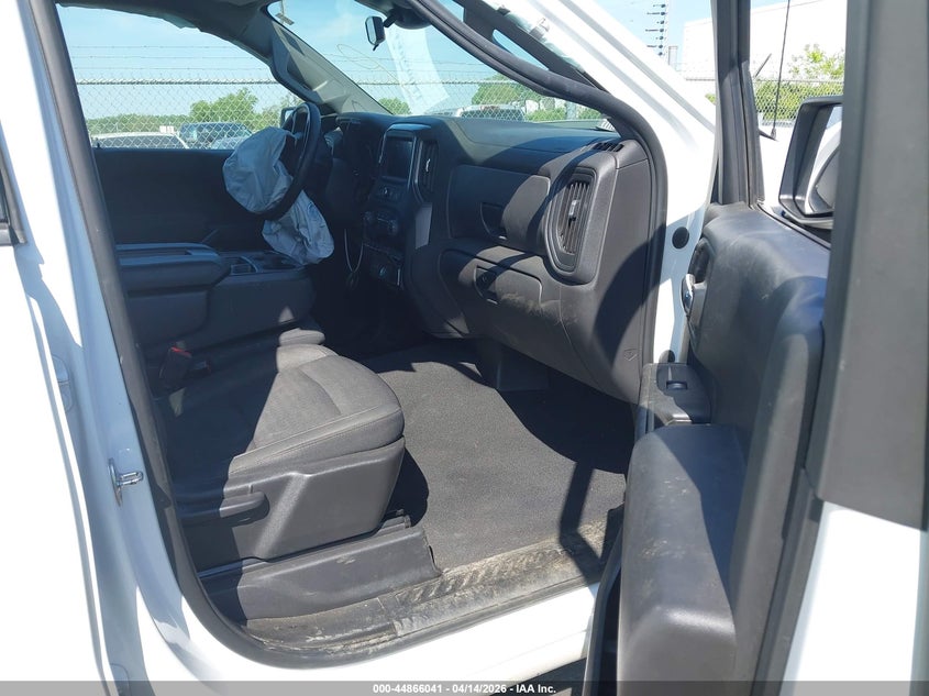 VIN 3GCPDBEK7NG536570 2022 CHEVROLET SILVERADO 1500 4WD  SHORT BED CUSTOM