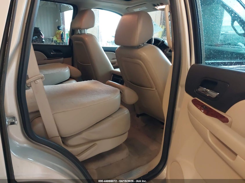 2007 Chevrolet Tahoe Ltz VIN: 1GNFK130X7J271942 Lot: 44866072