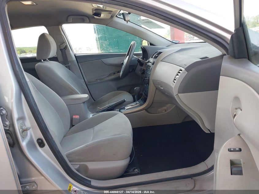 2010 Toyota Corolla Le