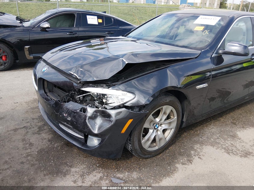 2013 BMW 528I VIN: WBAXG5C50DD231426 Lot: 44866132