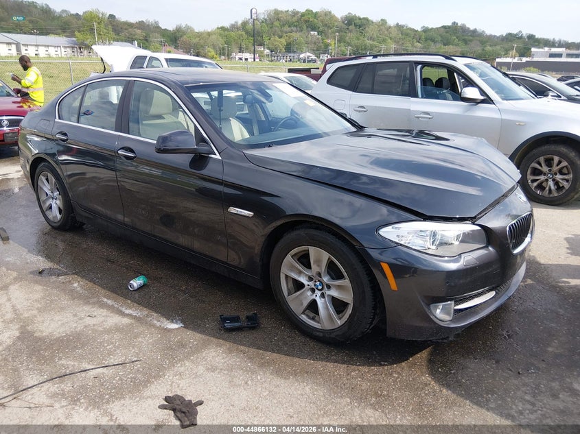 2013 BMW 528I