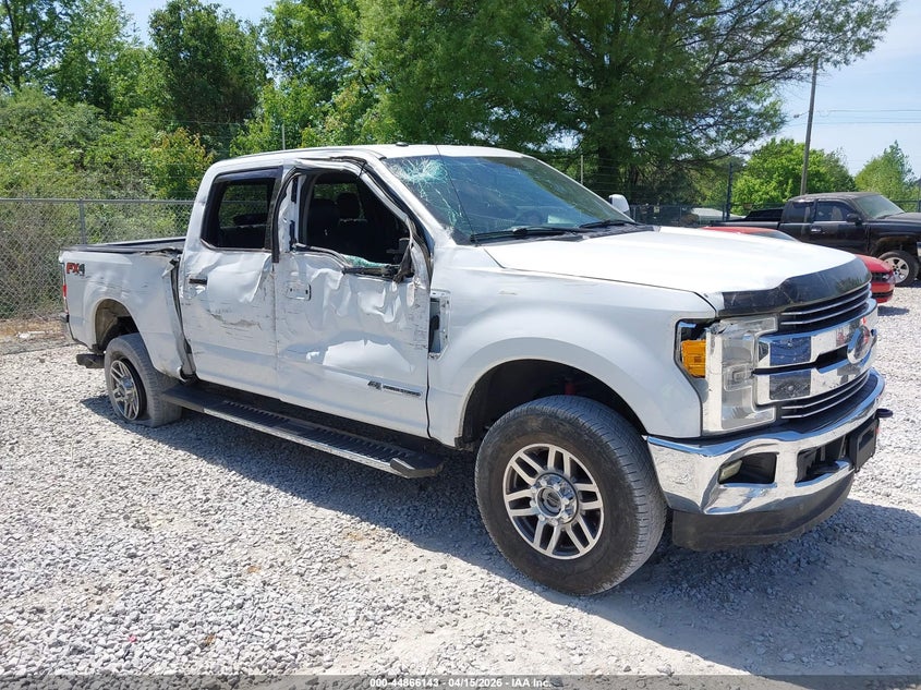 2017 FORD F-250 LARIAT