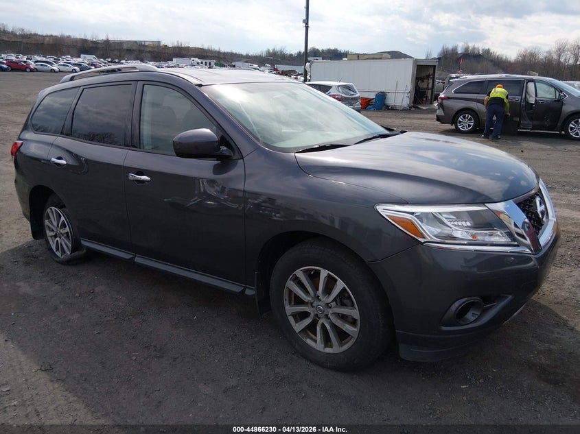 2014 Nissan Pathfinder Sv